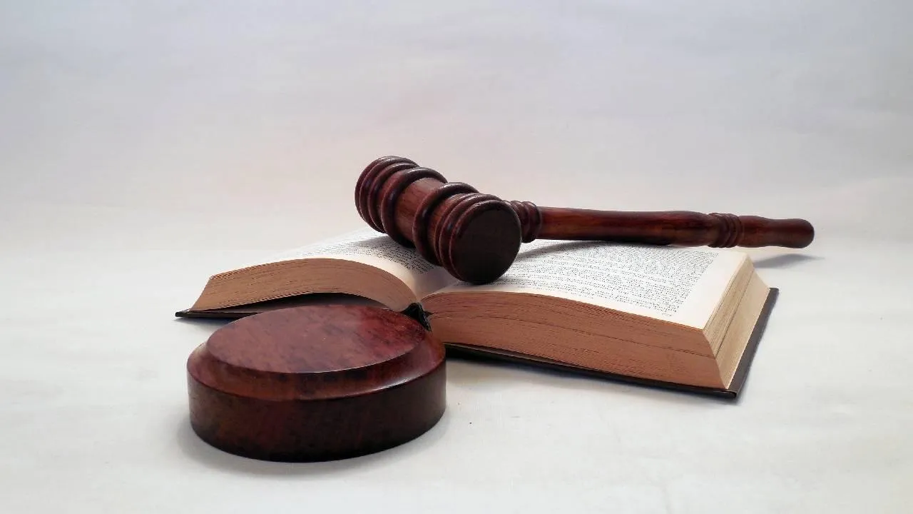 Экс-канцлера Австрии оправдали по делу о ложных показаниях