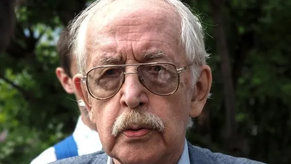 Василий Ливанов рассказал о работе с кинооператором Анатолием Лапшовым