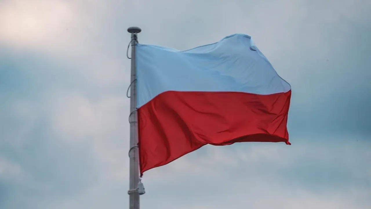 Польша начала готовиться к войне и тратит миллиарды на вооружение