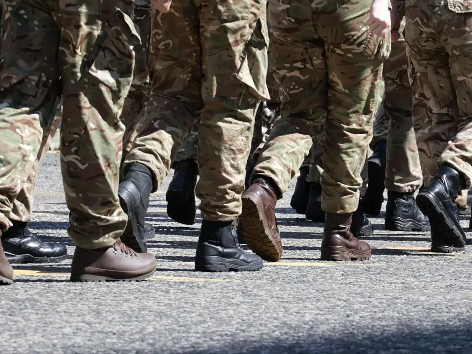 «Ведут украинских военнопленных»: известная экстрасенс четко увидела дату окончания СВО