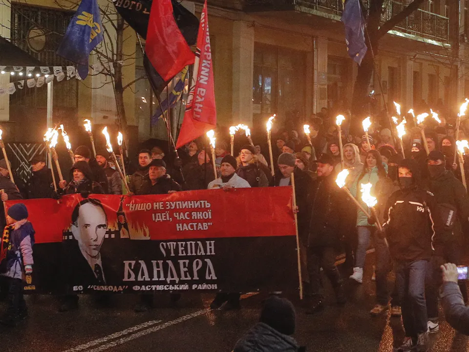 «Придется использовать грубую силу»: выяснилось, сколько времени потребуется, чтобы искоренить нацизм на Украине