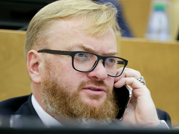 «Соевые куколды»: Милонов высказался о сбежавших из России