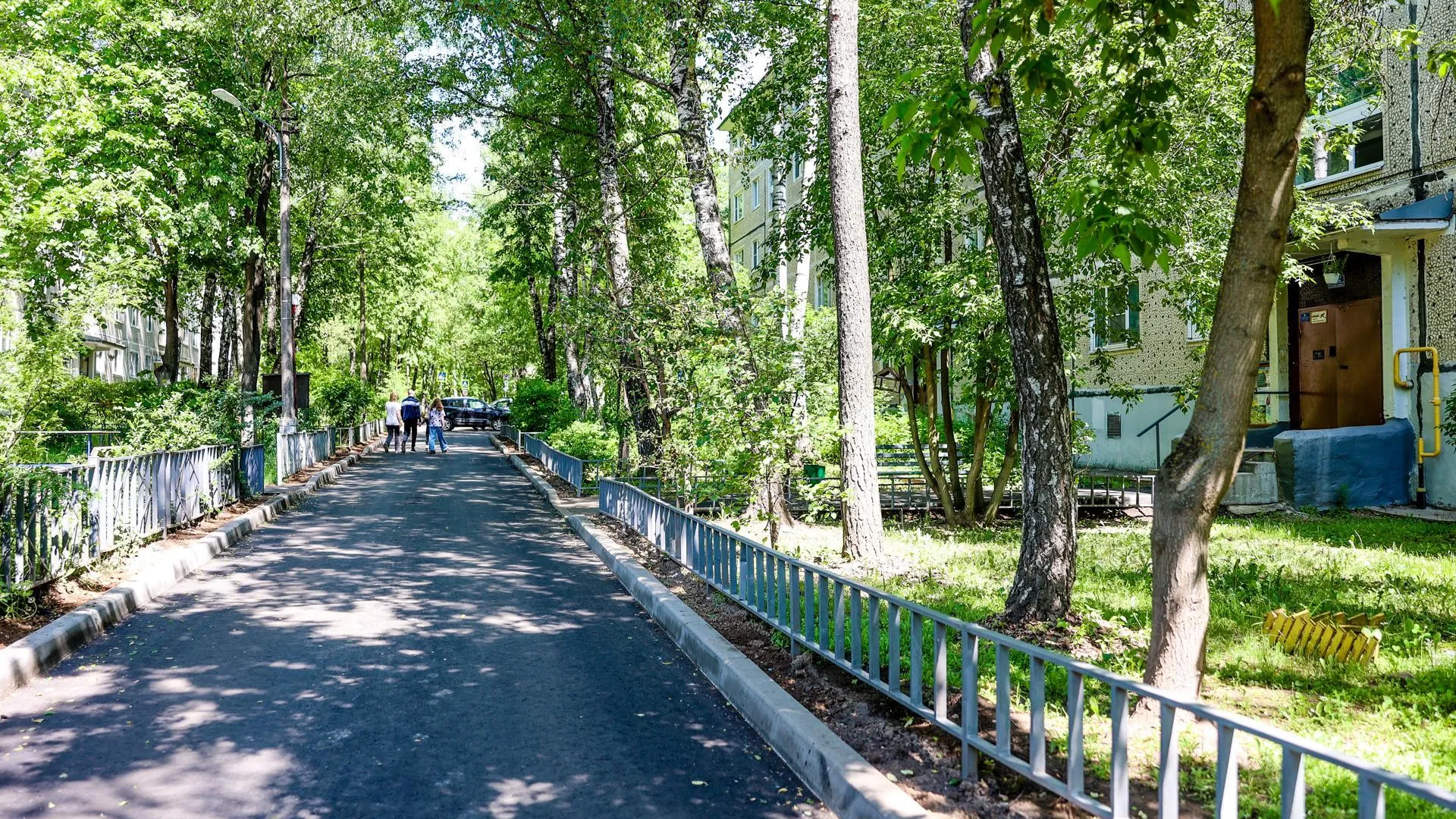 Пять дворовых территорий благоустроят в Красногорске
