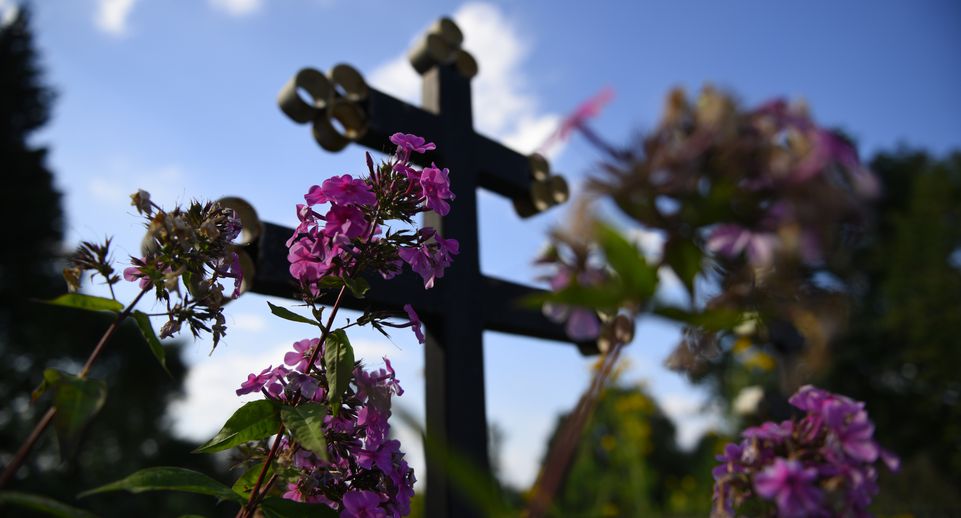 Протоиерей Свечников развеял миф о запрете раздавать вещи умершего до 40 дней