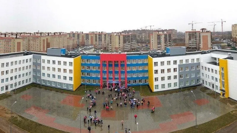 Шестнадцать новых школ планируют открыть в Подмосковье 1 сентября