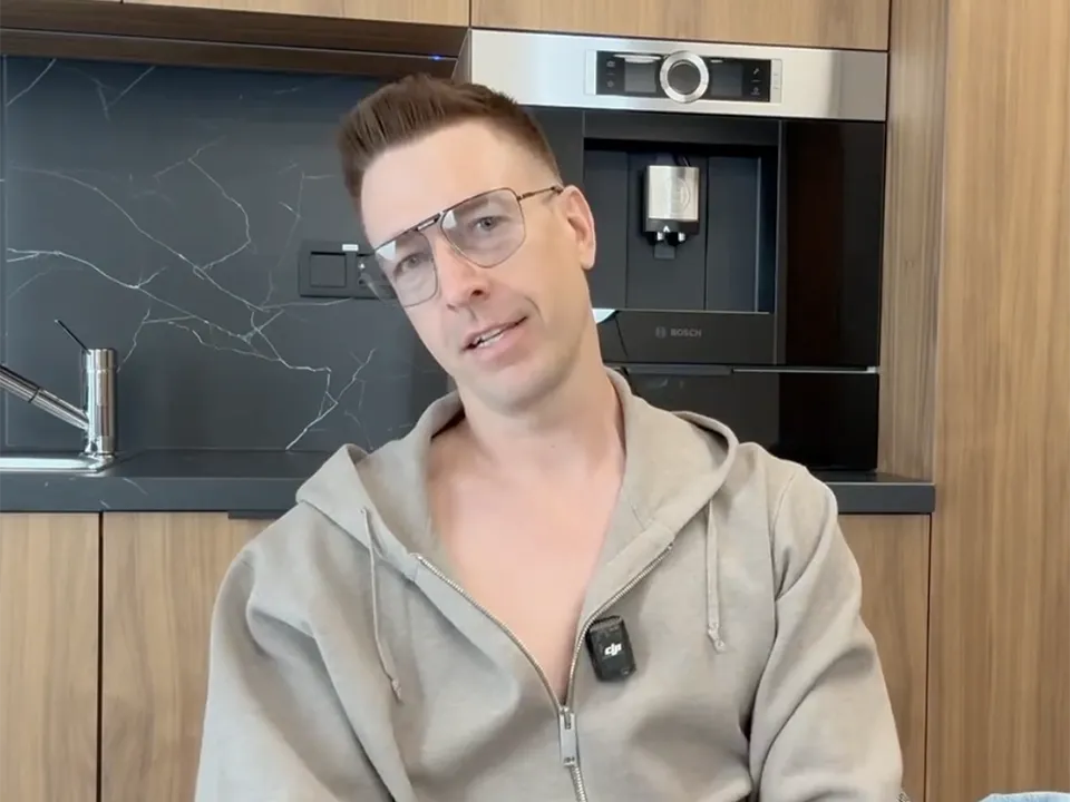 Фото: t.me/alexlesleynew