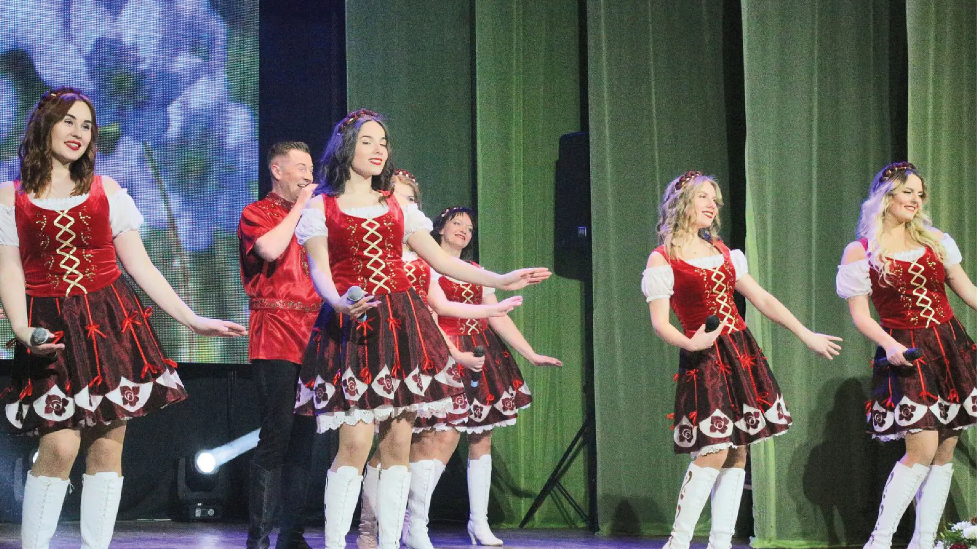 Из архива ансамбля «Ивица»