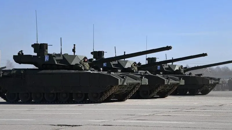 Танк Т-14 «Армата» станет мобильным штабом