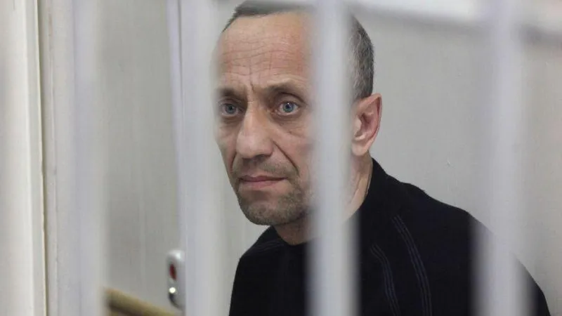 Ангарский маньяк не сможет отправиться на спецоперацию - мнение юриста