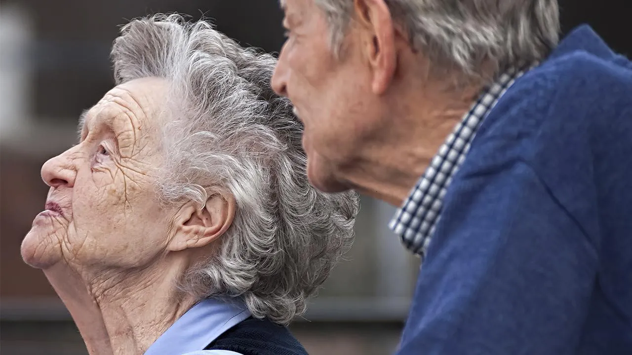 В Ханты-Мансийском автономном округе неизвестный чуть не убил 90-летнюю бабушку