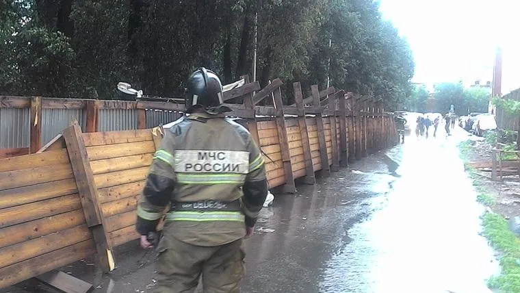 Пермь отходит от шторма, который обрушился на регион