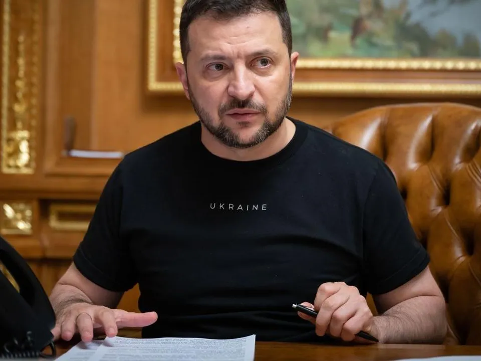 «Их жгут со всех сторон, а они разбегаются»: политика больше не мешает военному искусству на передовой