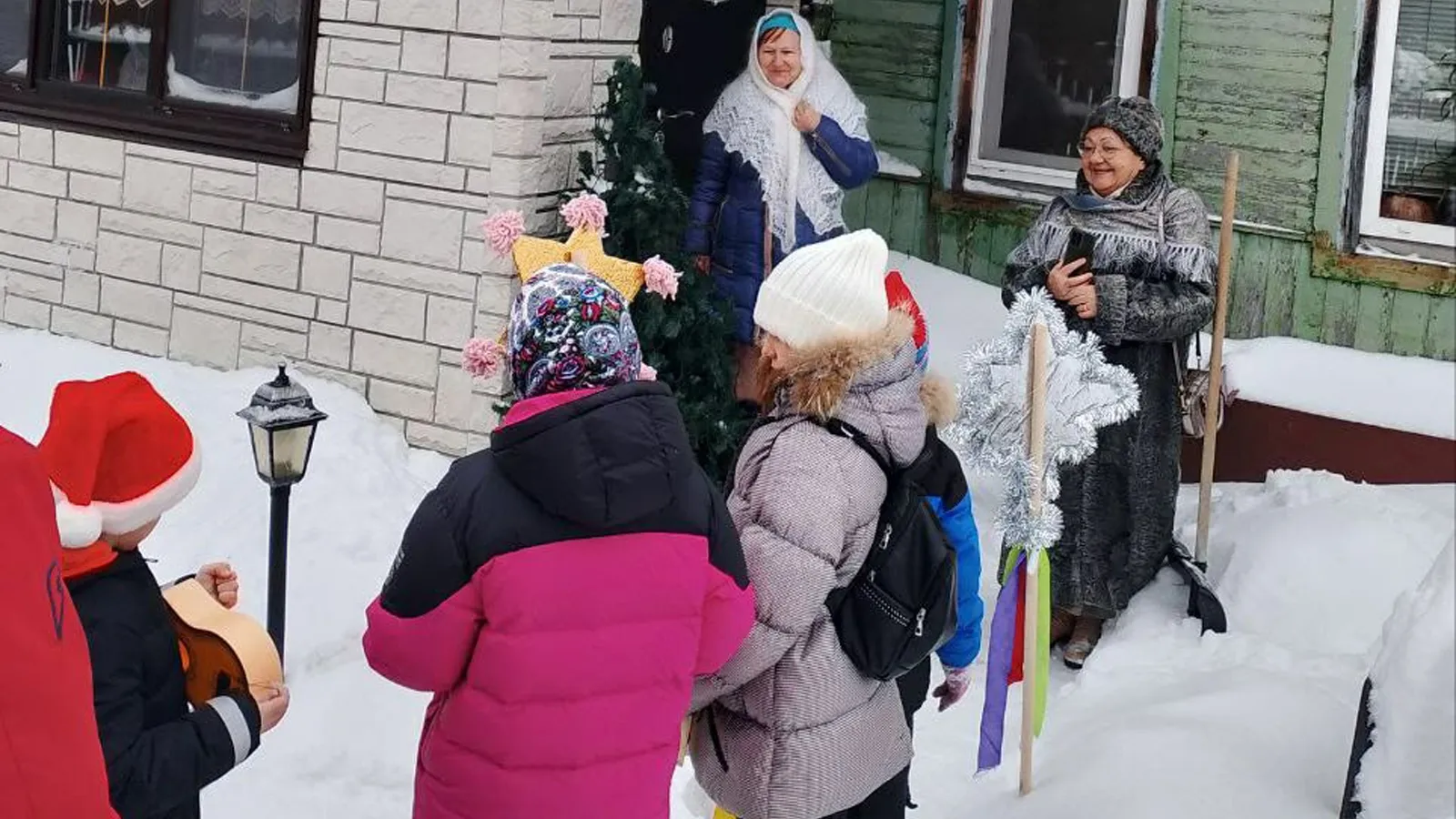 Фото: Троицкий храм с. Лужники