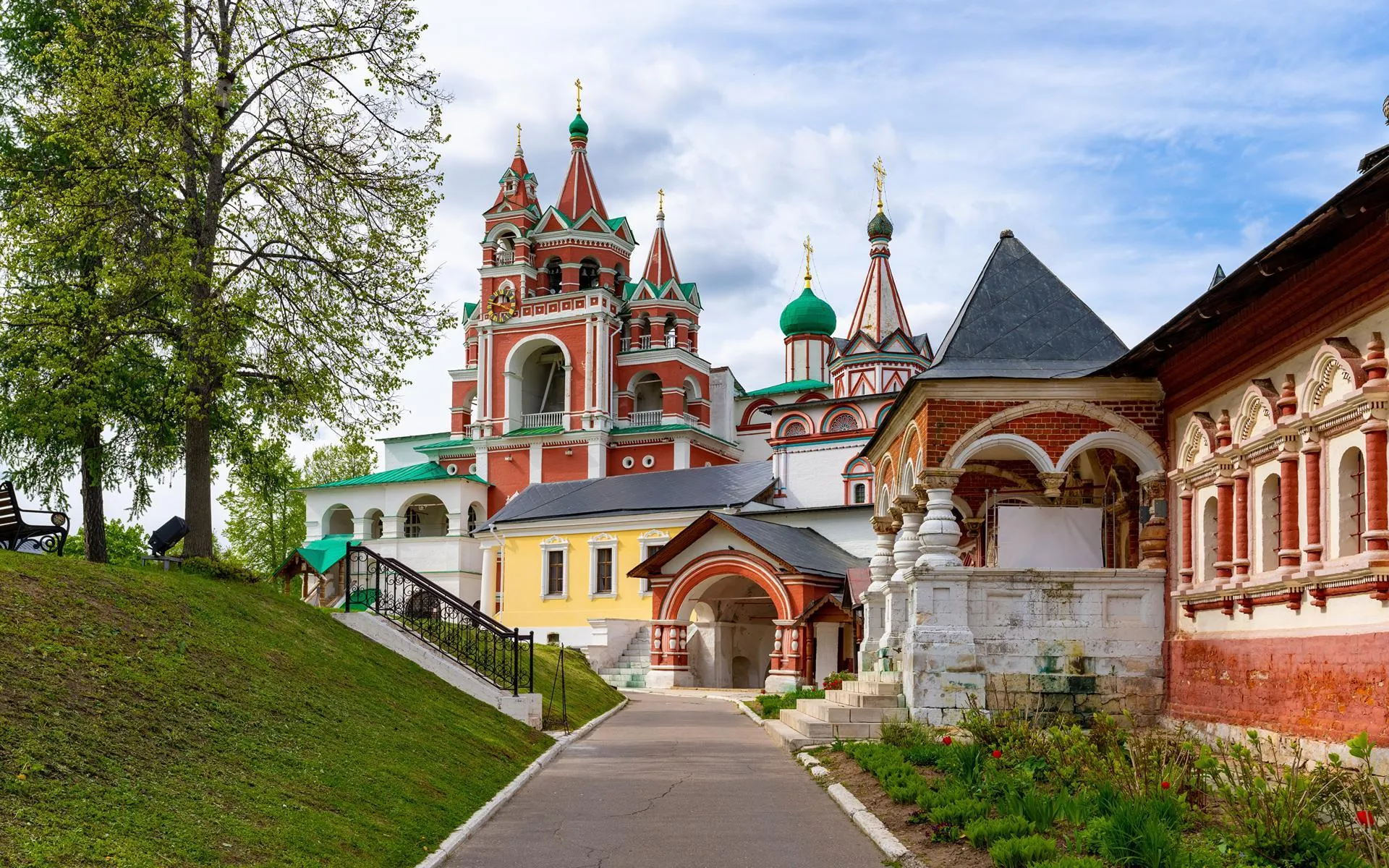 Хавива Фонина / Саввинская обитель