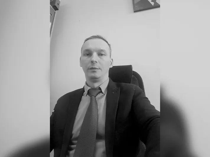«Иду, чтобы сына не забрали»: под Питером похоронили мобилизованного чиновника, погибшего на СВО