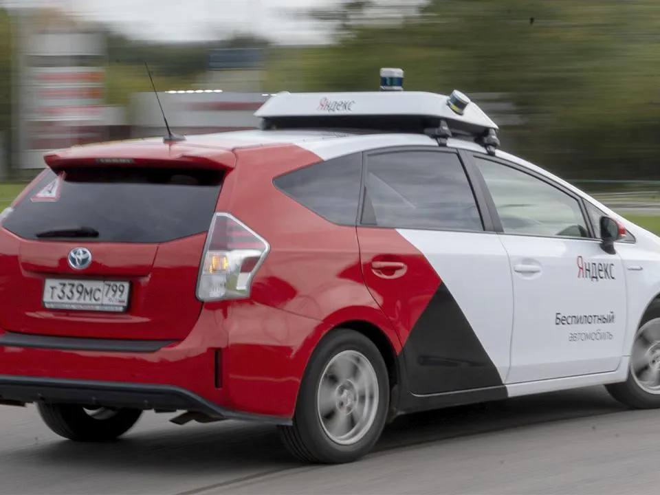 «При условии прохождения испытаний»: стало известно, когда беспилотные автомобили появятся на улицах России