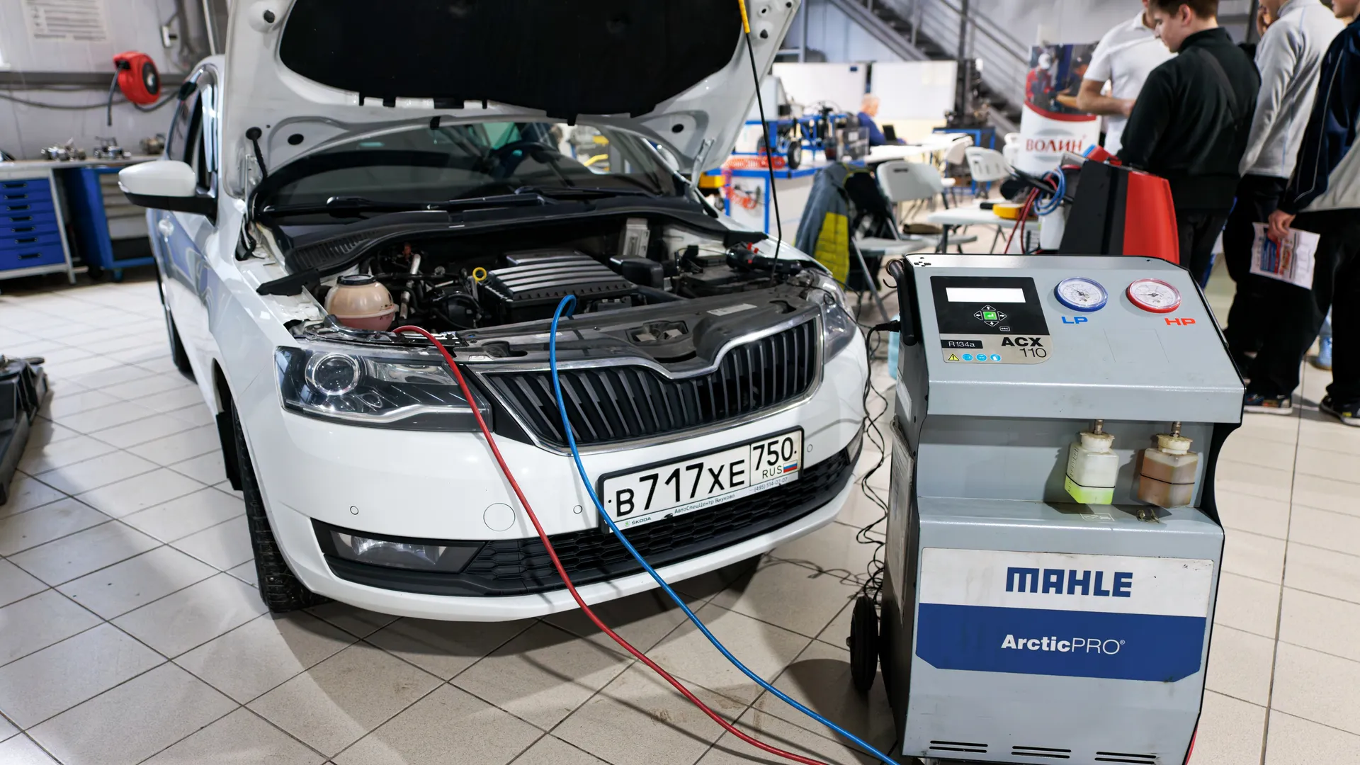 Фестиваль рабочих профессий в автомобилестроении «ВОЛИН-ФЕСТ 2024» в Больших Вяземах