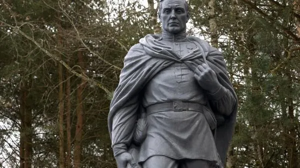Новый памятник Неизвестному солдату открыли в Рузском районе