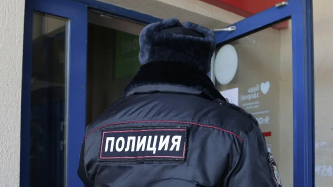 Сотрудник полиции в Саратове пытался получить 10 миллионов рублей от наркоторговцев