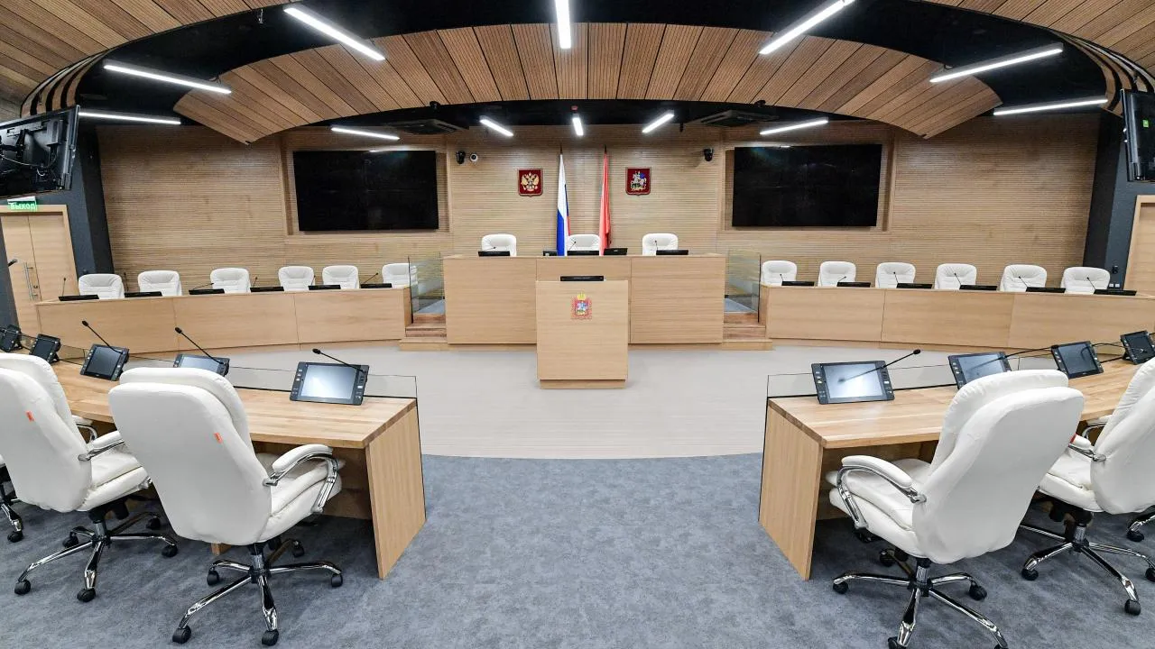 Первое заседание нового созыва молодежного парламента прошло в Мособлдуме