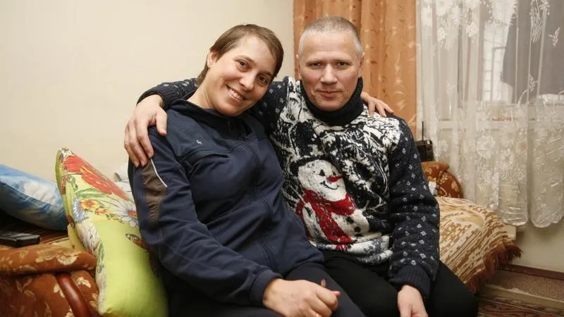 Право на любовь: в домах-интернатах женятся, рожают детей и мечтают о счастье