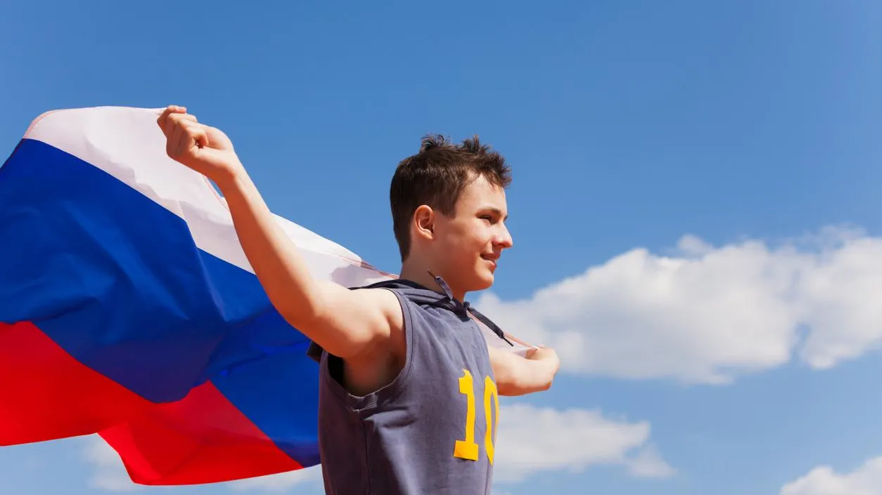 Двойные стандарты в спорте: в Госдуме предсказали возвращение российского триколора в международный спорт