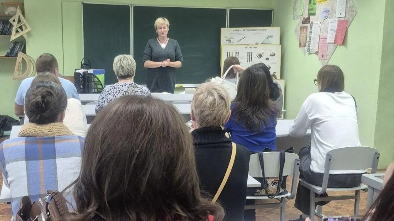 Почти 100 педагогов Подмосковья изучили методики наставничества в инклюзивном профобразовании