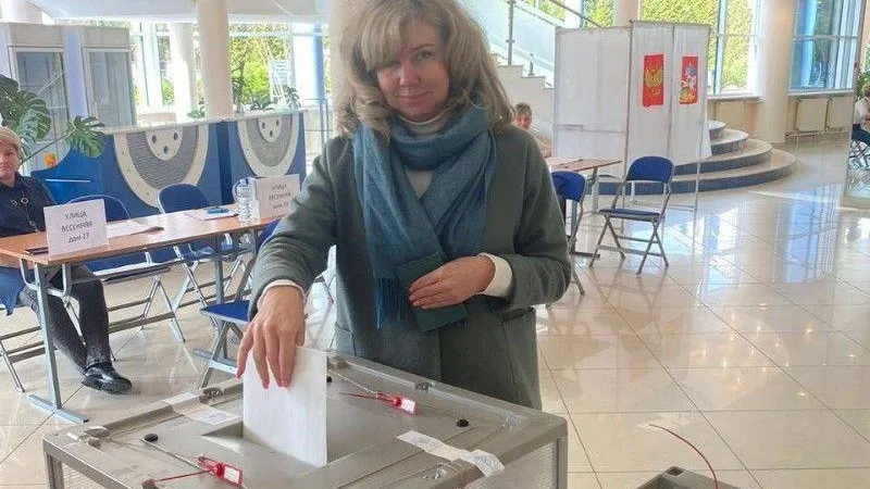 Начальник Управления образования администрации Чехова приняла участие в выборах