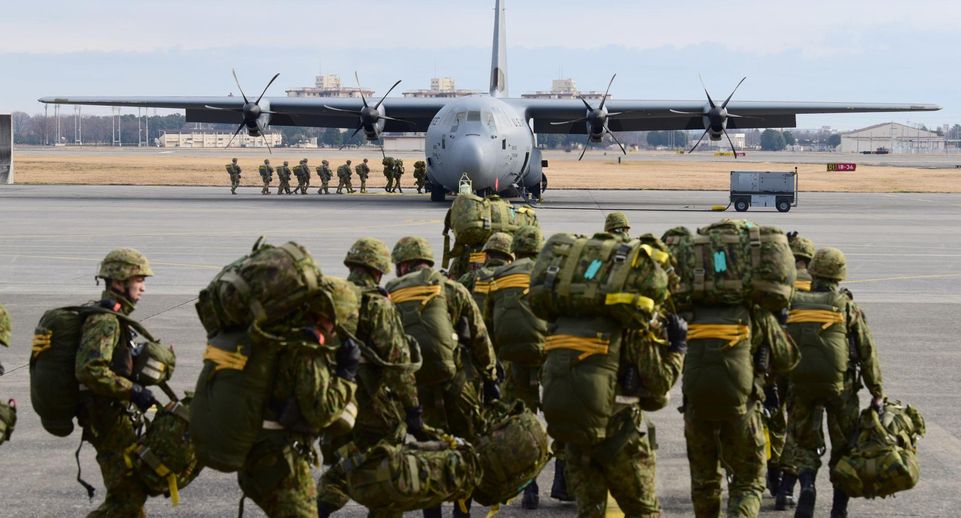 Mainichi Shimbun: жители Ивакуни страдают из-за американской военной базы