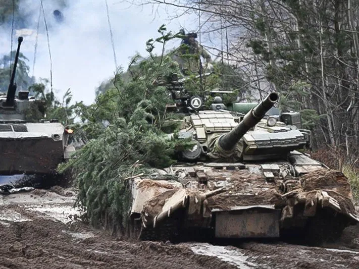 Военный эксперт объяснил, в чем сила танков Т-80 БВ, прибывших в зону СВО