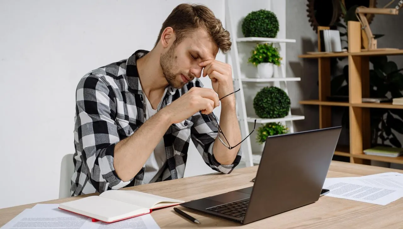 istockphoto.com/brizmaker