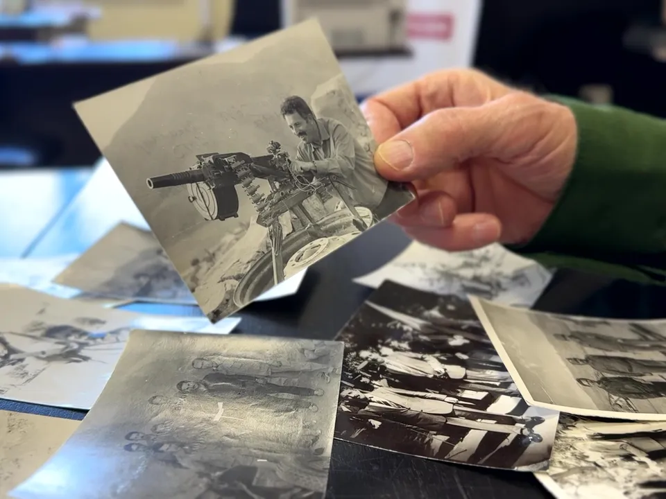 Валерий Нечай в Афгане за&nbsp;&nbsp;гранатометом АГС-17 «Пламя».&nbsp;Фото: Ксения Казакова