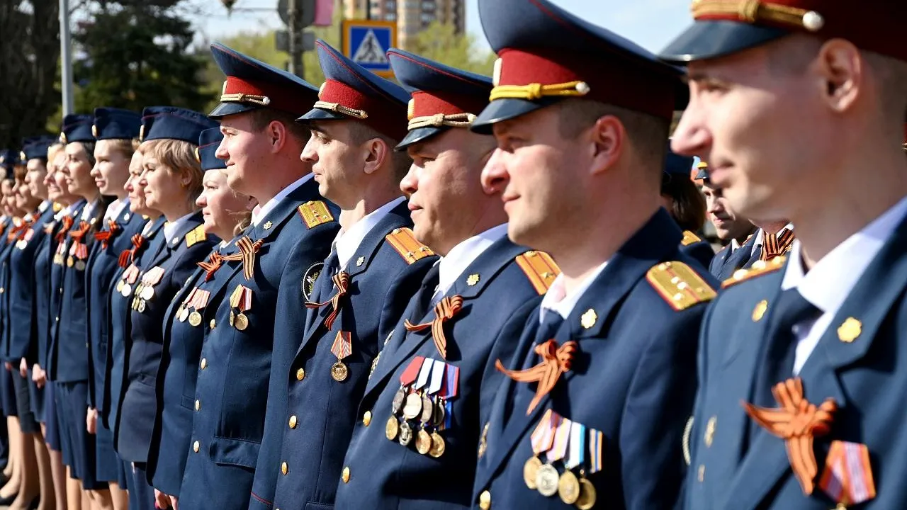 Порядка 1,5 тысячи сотрудников УИС Подмосковья отмечают профессиональный праздник