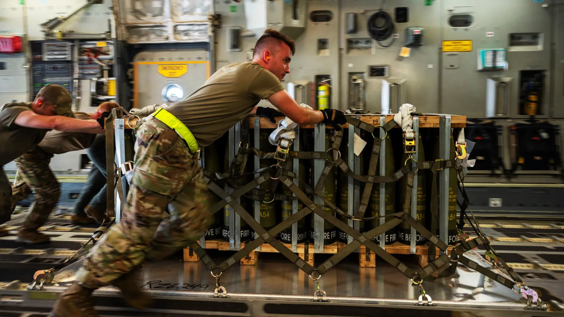 Airman 1st Class Cydney Lee/Keystone Press Agency