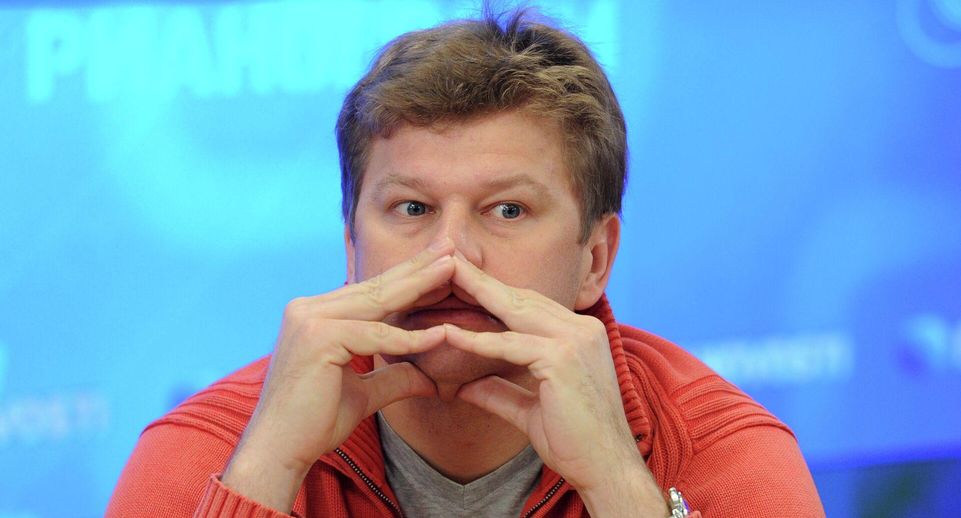 Губерниев в шутку призвал футболистов завтракать дома после драки в «Кофемании»