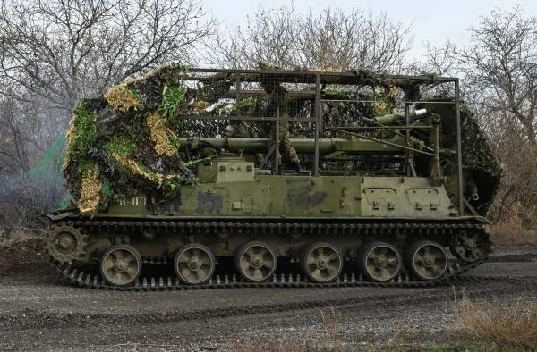 Боевая работа расчета 2С4 «Тюльпан» самоходно-артиллерийского полка Центрального военного округа