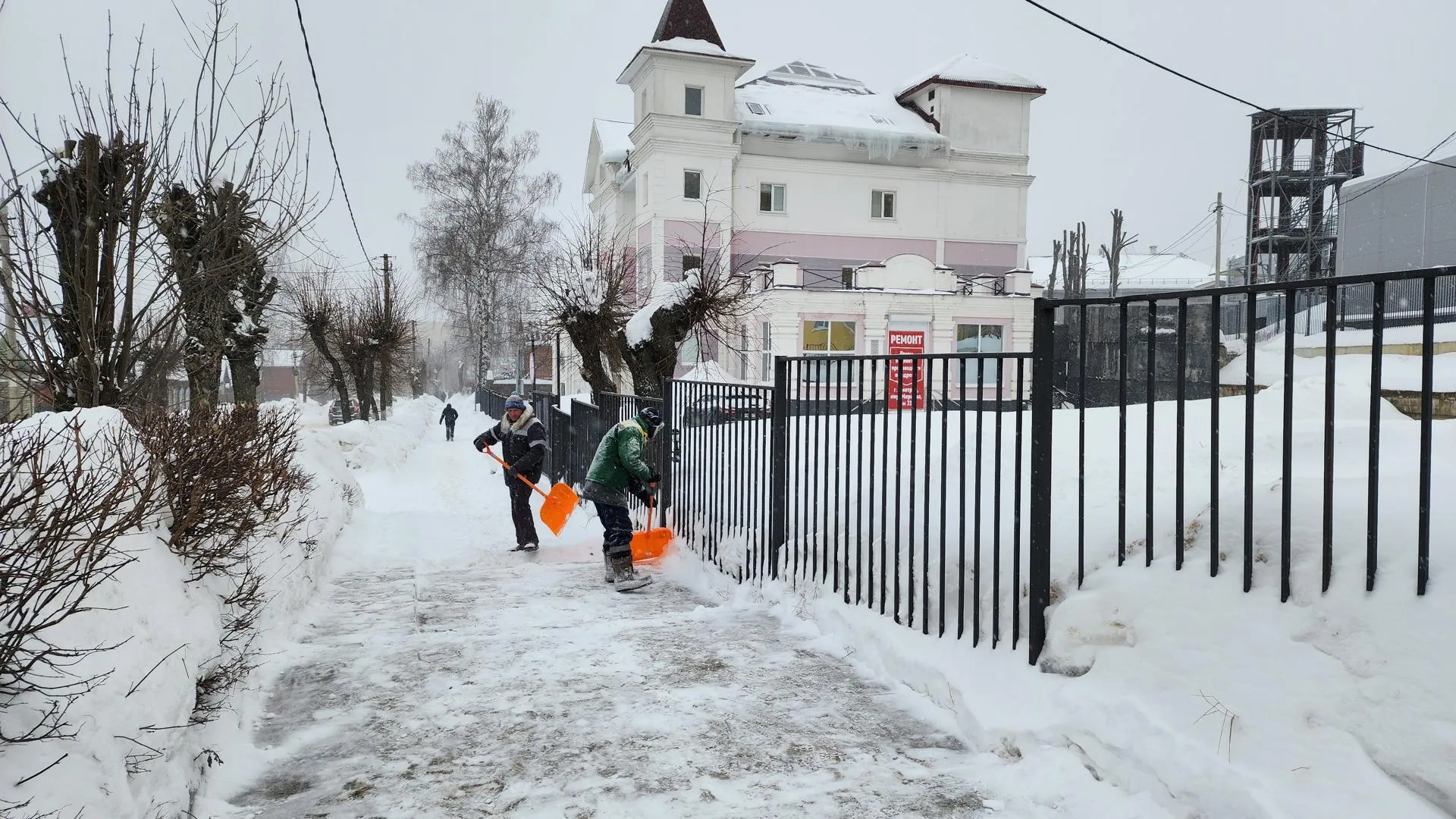 REGIONS/Евгений Рой