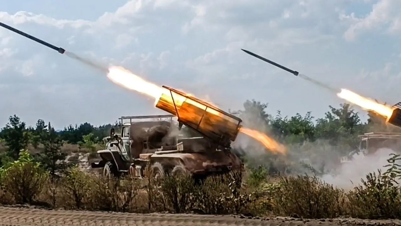 Российские военные уничтожили склад с боеприпасами ВСУ в районе Купянска