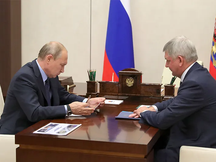 Путин может не поддержать губернаторов, с которыми встретится — мнение политолога