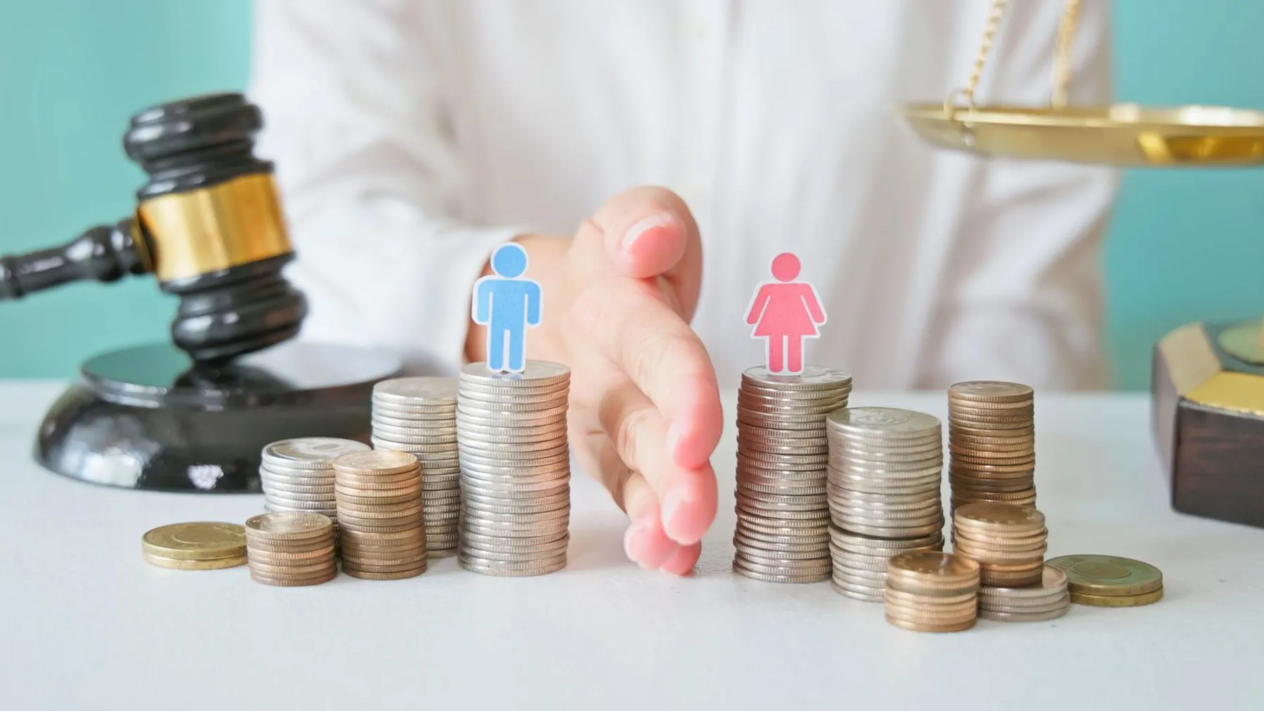 Публичный позор и реальные сроки: юрист раскрыл, как изменилось взыскание алиментов