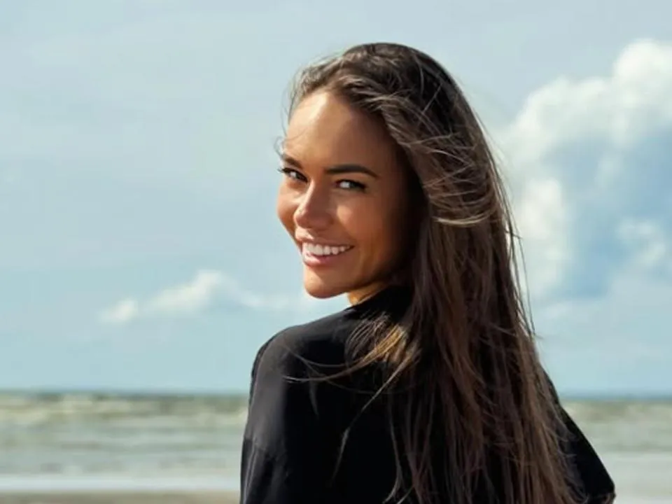 «Не может закрыть на это глаза»: стала известна причина одиночества 35-летней Яны Кошкиной