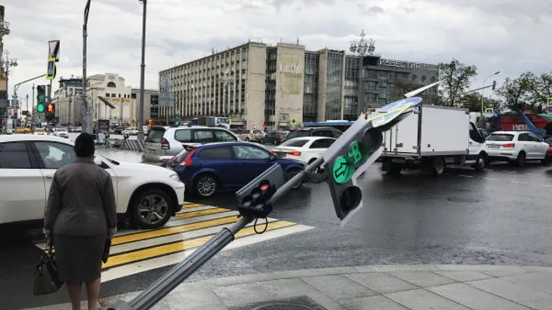 Москва опустилась на две позиции в экологическом рейтинге из-за урагана