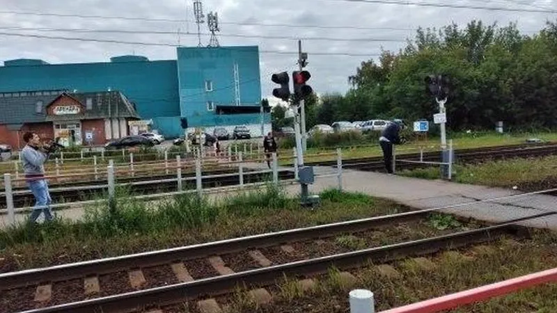 Пятнадцать нарушителей перехода через ж/д пути поймали на станции Бронницы