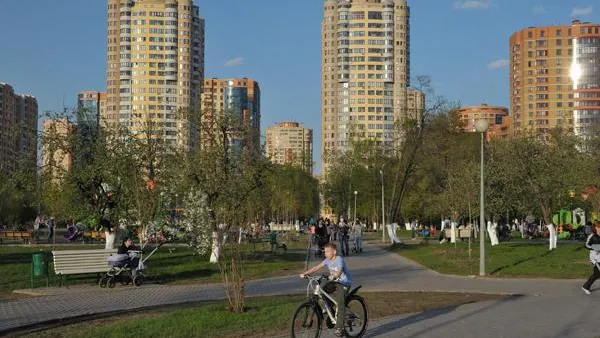 Почти 500 тысяч кв м пешеходных зон появится в области к концу года