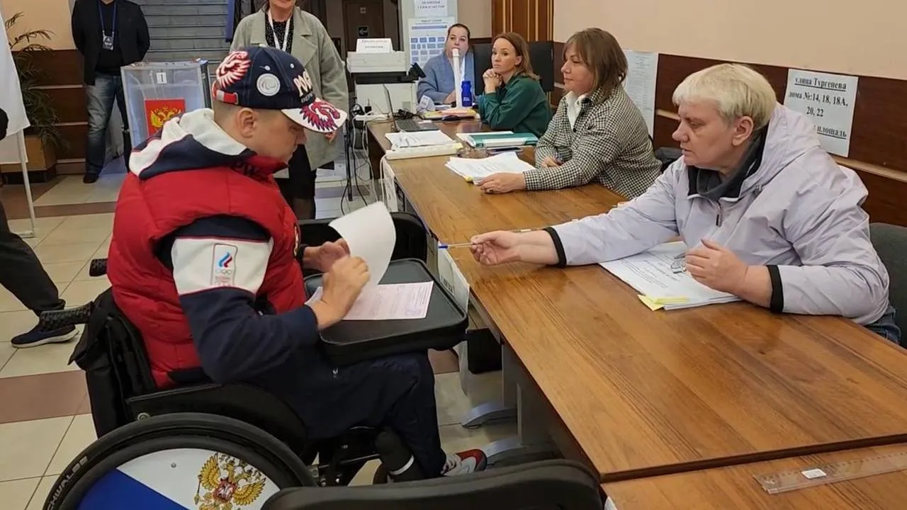 Председатель областной организации инвалидов «Колесница» принял участие в выборах