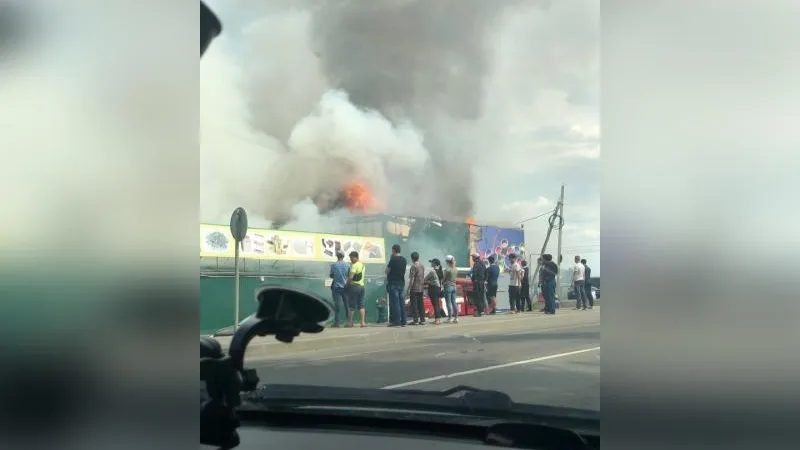 Строительный рынок загорелся под Дмитровом