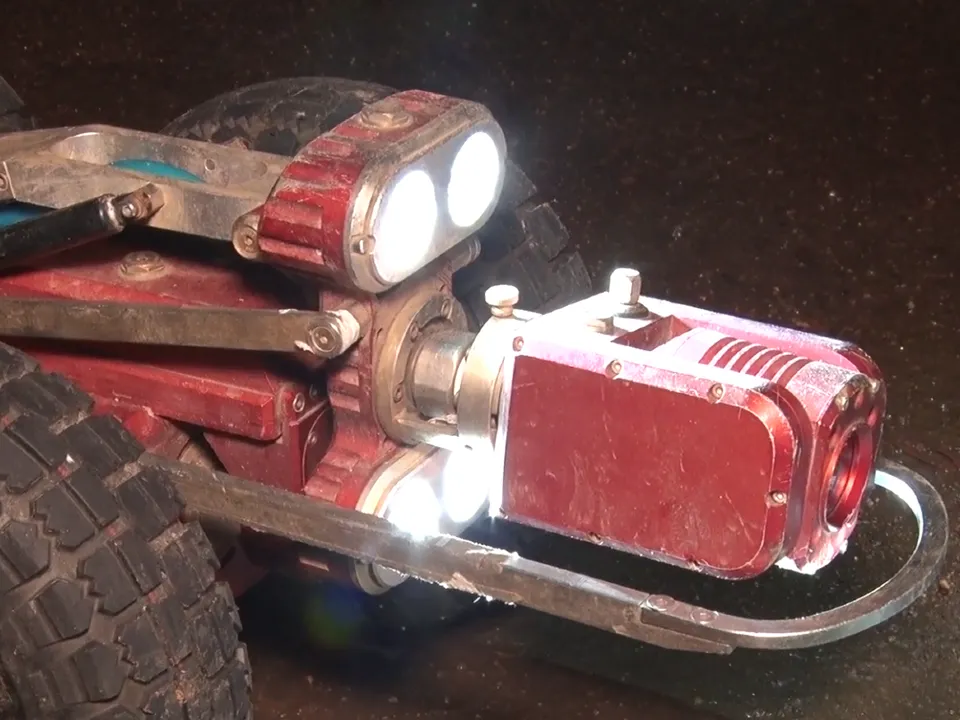 Робот, который обследовал коллектор на улице Тевосяна. Фото: пресс-служба администрации г.о. Электросталь