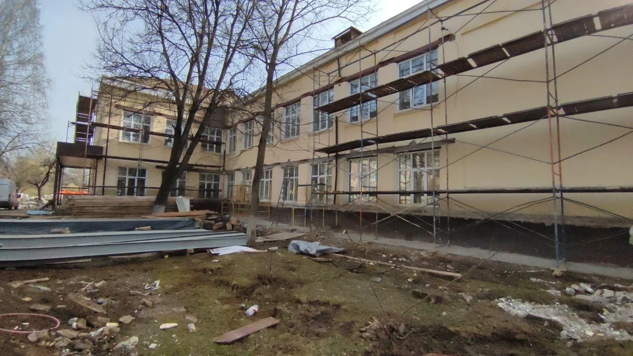 Капремонт школы имени летчика-космонавта В. В. Лебедева продолжается в Наро-Фоминске