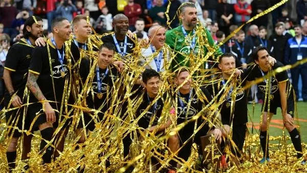 Финал «Кубка легенд» омрачился скандалом из-за подмосковного арбитра