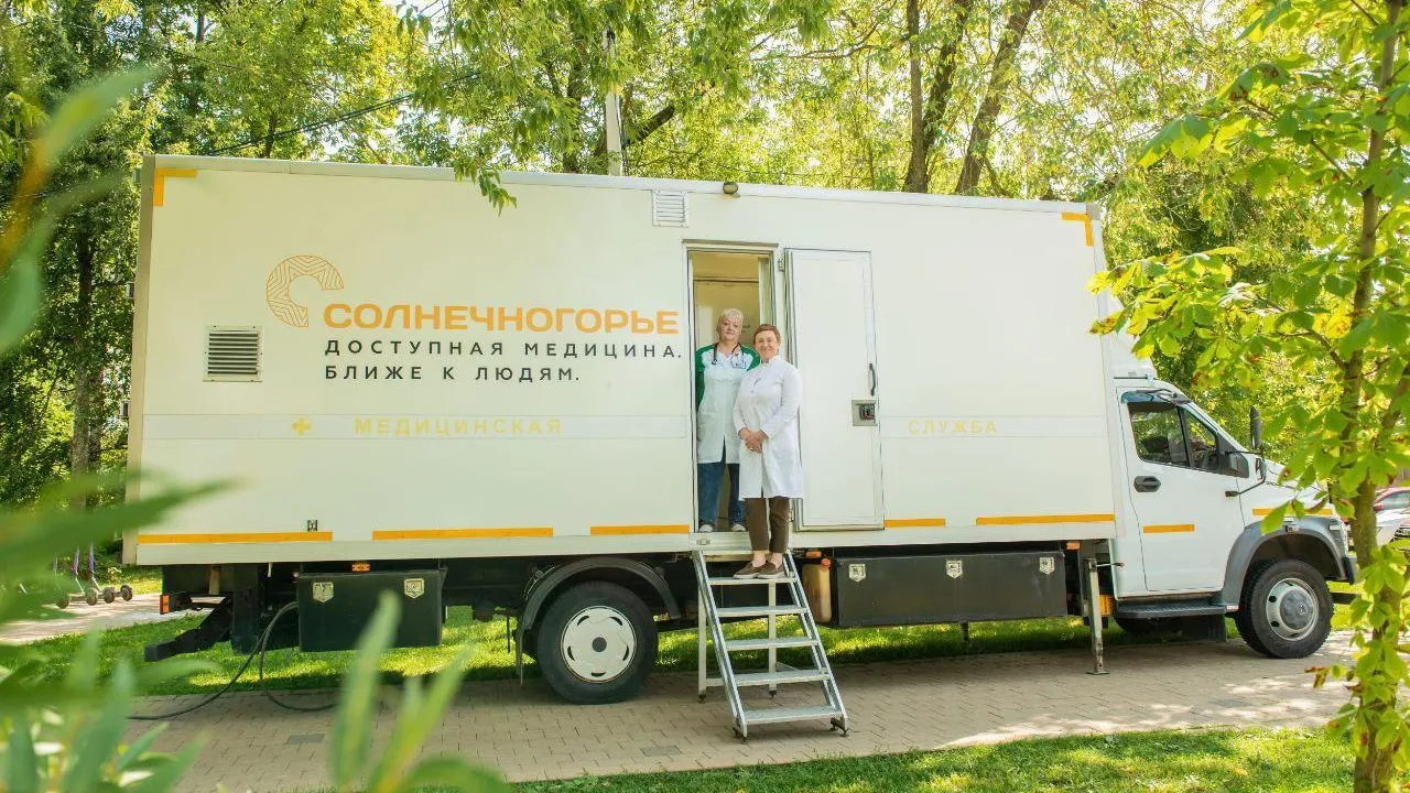 Свыше 7,5 тысячи жителей Подмосковья проверили здоровье в парках с начала лета